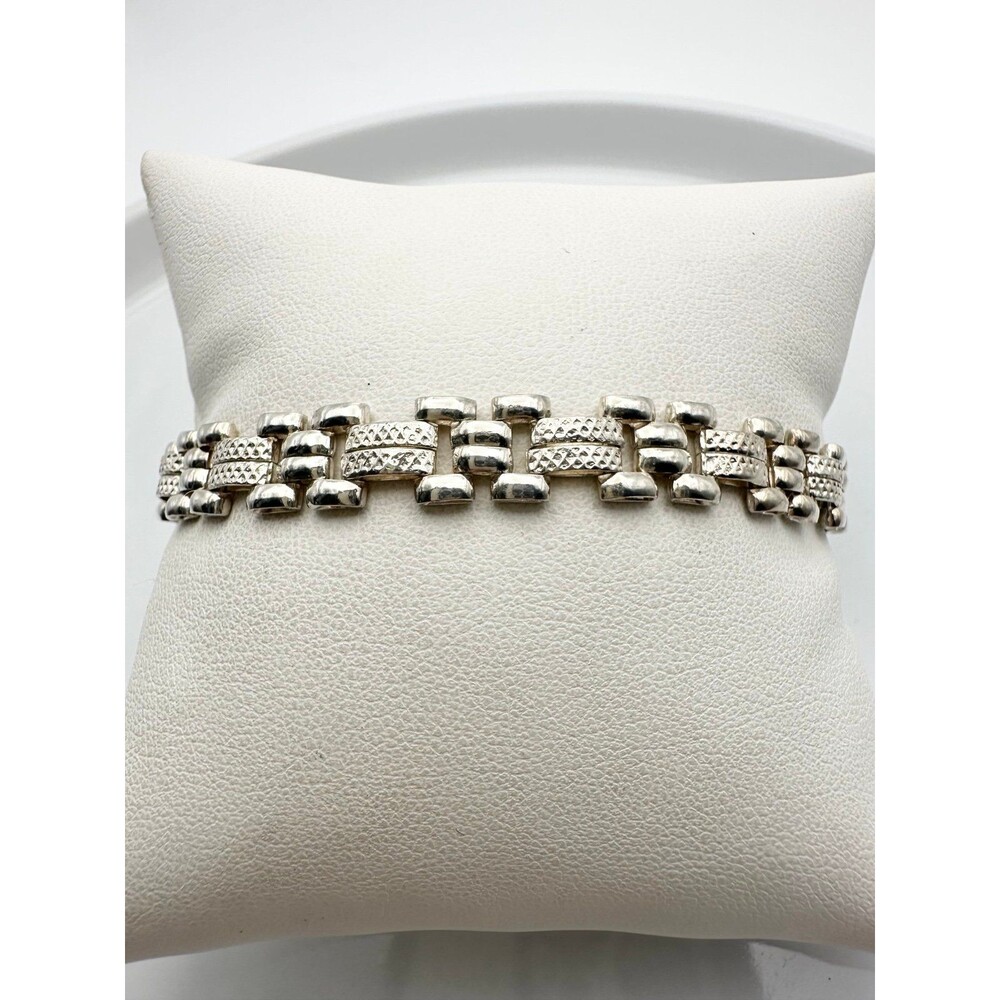 925 sterling Silver V7V3 VI link chain Bracelet 7.25”